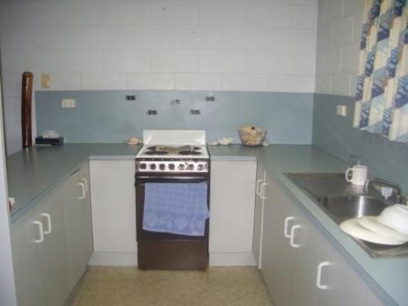 3/76 Paxton Street, North Ward QLD 4810