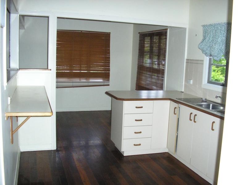 24 Rose Street, North Ward QLD 4810