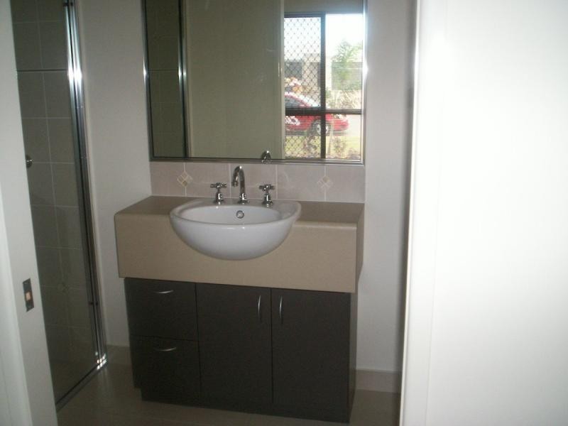 5 Meridian Court, Burdell QLD 4818