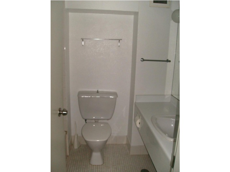 Apartment 212/75 The Strand, Townsville City QLD 4810