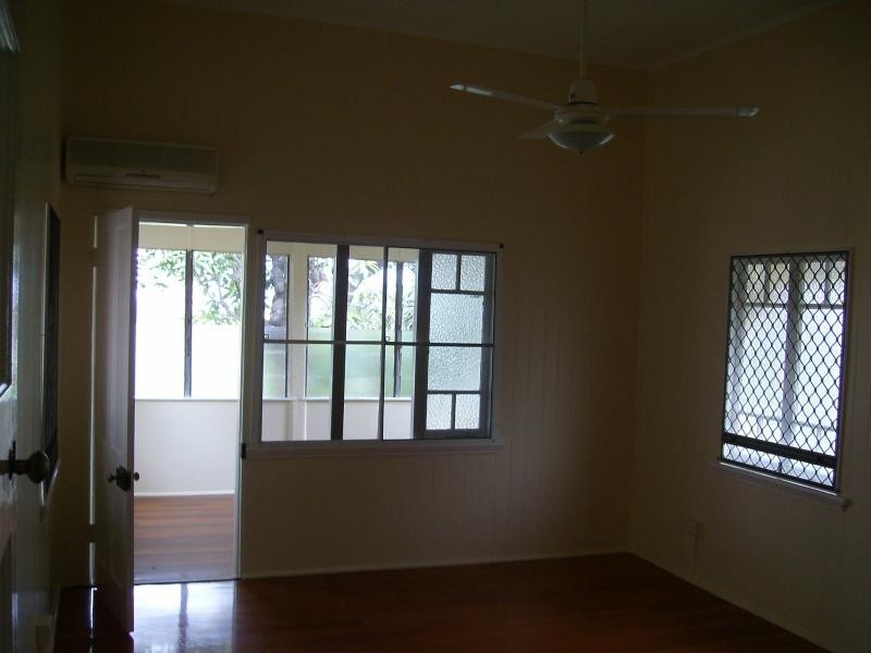 21 Hale Street, Townsville QLD 4810