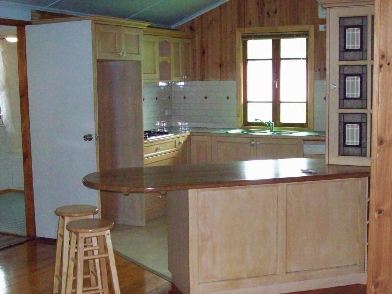 34 COOK STREET, North Ward QLD 4810