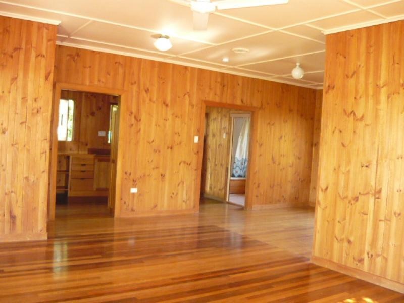 9 Stuart Street, North Ward QLD 4810