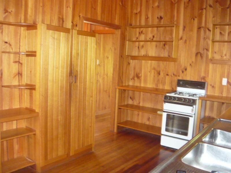 9 Stuart Street, North Ward QLD 4810