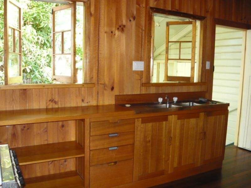 9 Stuart Street, North Ward QLD 4810