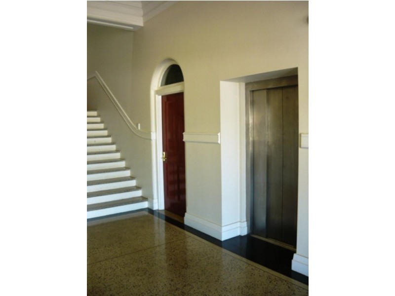 12 Wickham Street, Townsville City QLD 4810