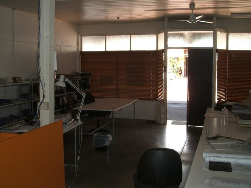 39 ALLEN STREET, South Townsville QLD 4810