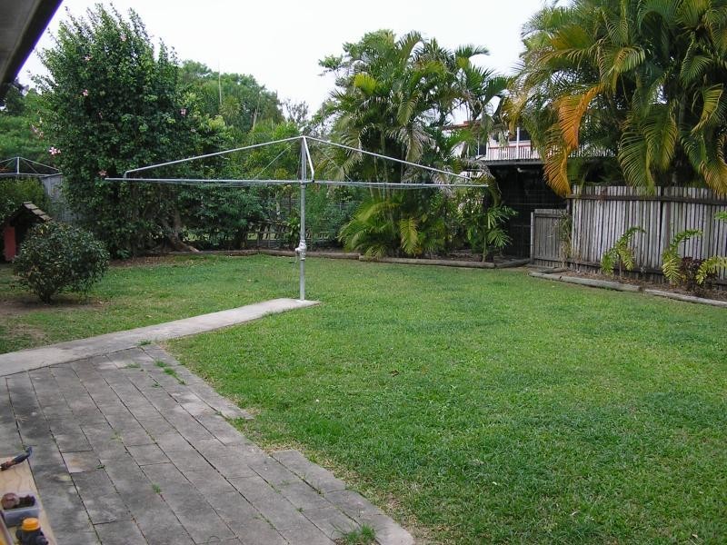 10 MARLOO STREET, Cranbrook QLD 4814