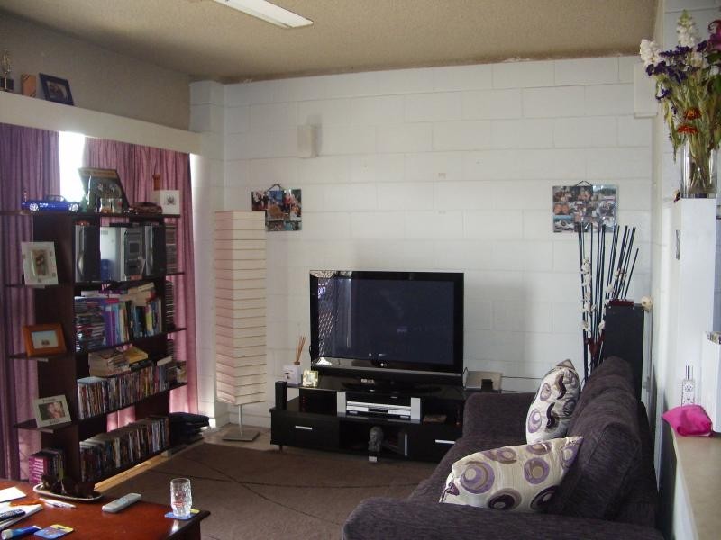 Unit 1/91 The Strand, North Ward QLD 4810