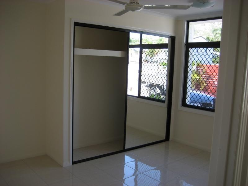 Unit 1/21 Warburton Street, Townsville City QLD 4810