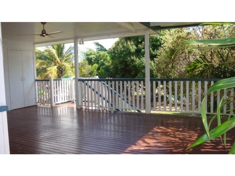 5 Bundock, North Ward QLD 4810