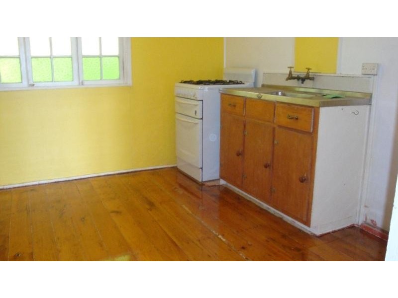 5 Bundock, North Ward QLD 4810