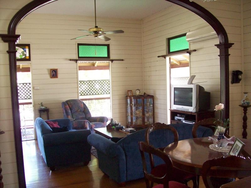 71 Ackers Street,, Hermit Park QLD 4812