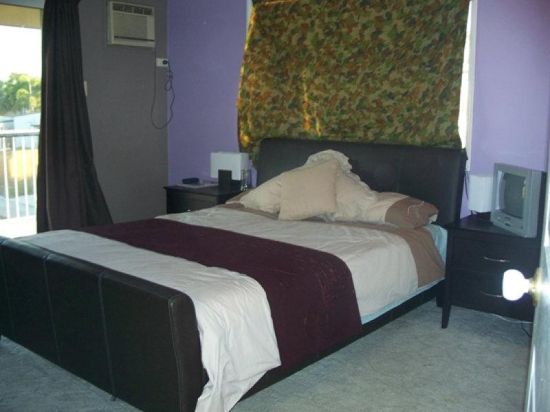 Unit 5/11 Second Avenue, Railway Estate QLD 4810