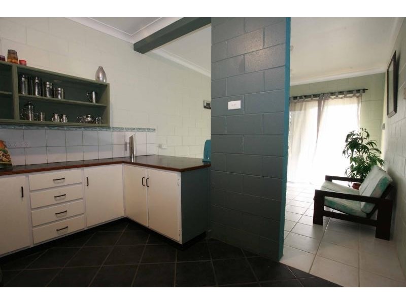 Unit 1/398 Walker Street, Townsville City QLD 4810