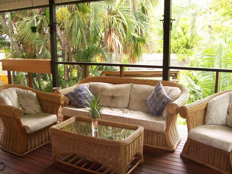 2 Marks Street,, Hermit Park QLD 4812