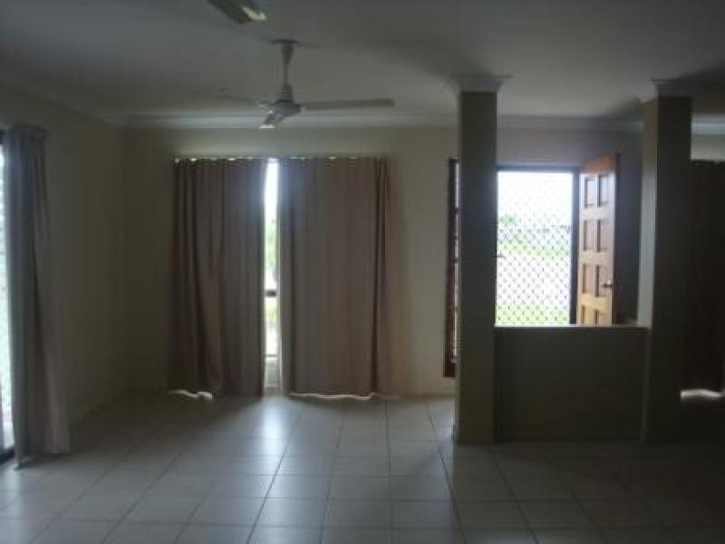 17 Kempton Chase, Burdell QLD 4818
