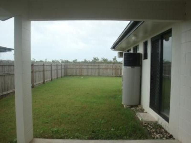 17 Kempton Chase, Burdell QLD 4818