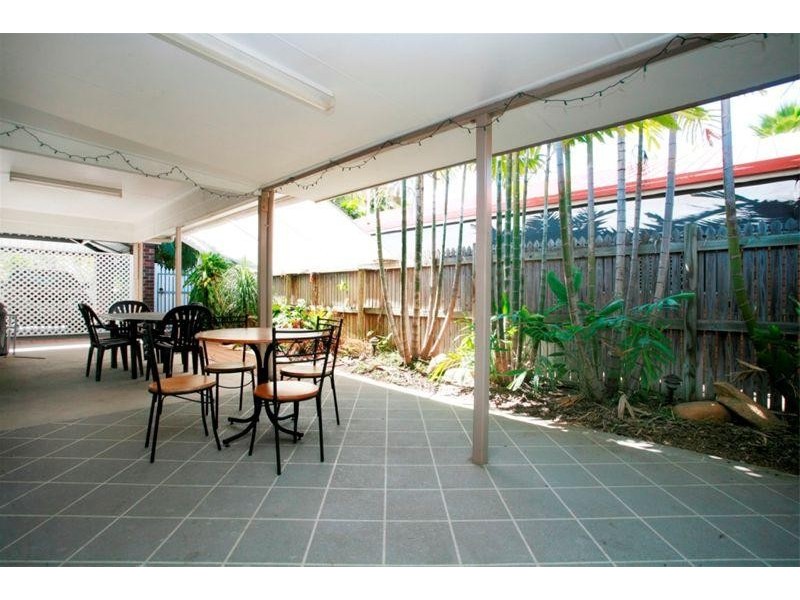 2 Malaga Street, Kirwan QLD 4817