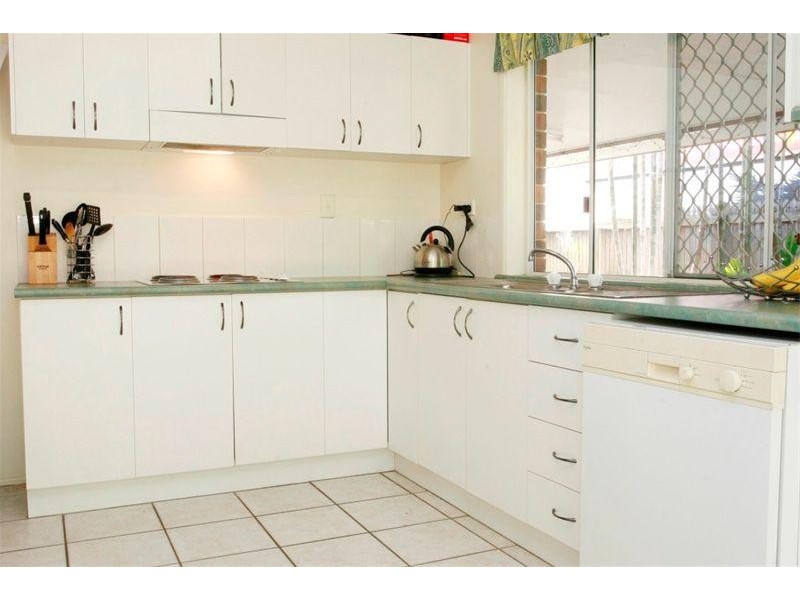 2 Malaga Street, Kirwan QLD 4817