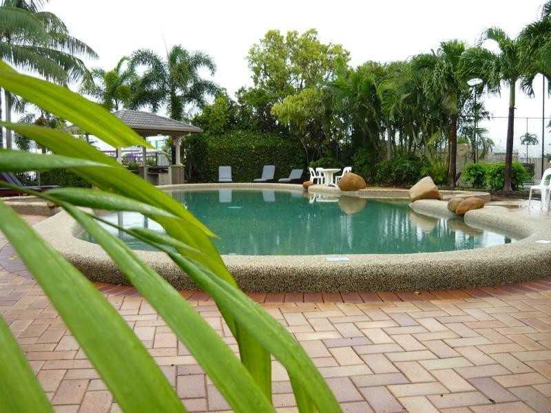 Unit 5/1 BURNDA, Kirwan QLD 4817