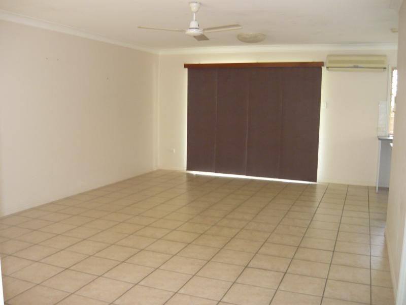 15 Scholars Place, Douglas QLD 4814