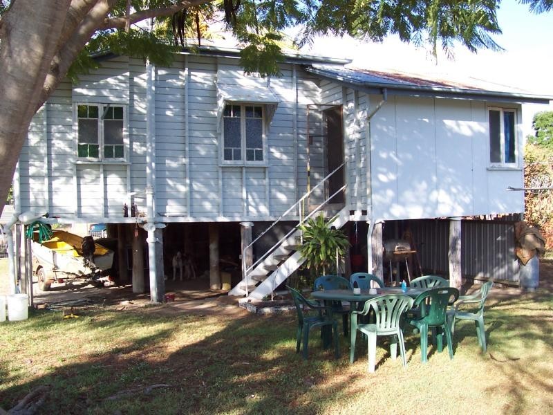 5 Ethel Street, Hyde Park QLD 4812