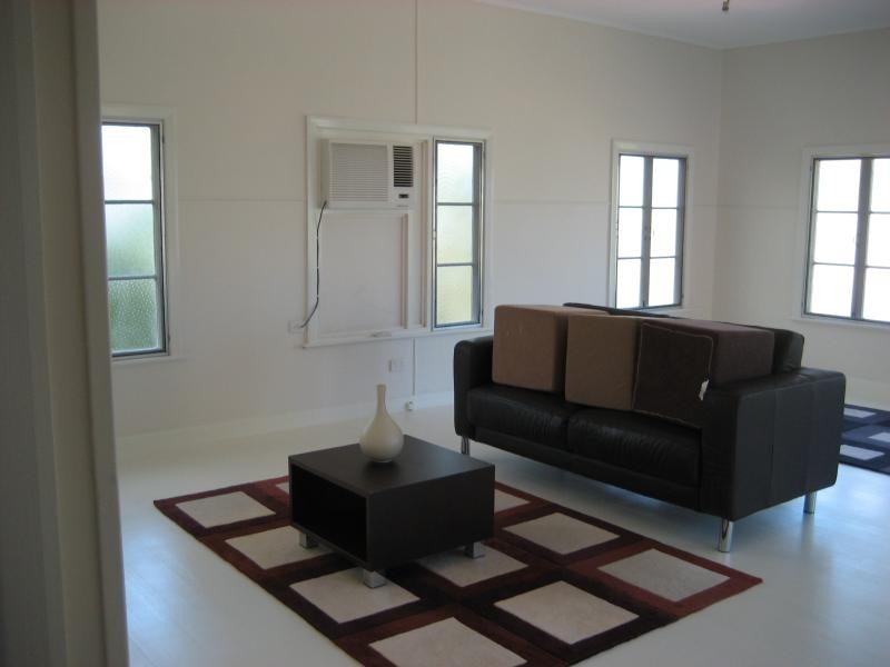 38 Putt Street, Railway Estate QLD 4810