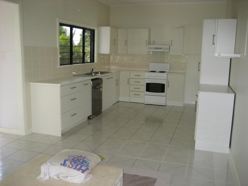 38 Putt Street, Railway Estate QLD 4810