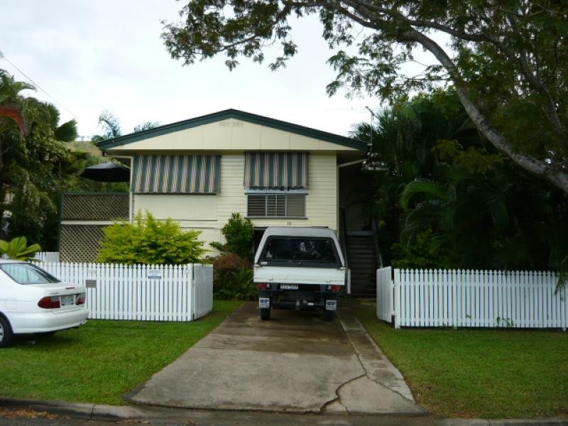 10 Condamine Street, Wulguru QLD 4811