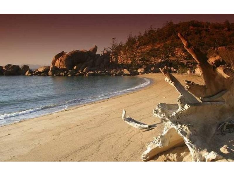 Lot 17 ‘ Nobby Headland’, Magnetic Island QLD 4819