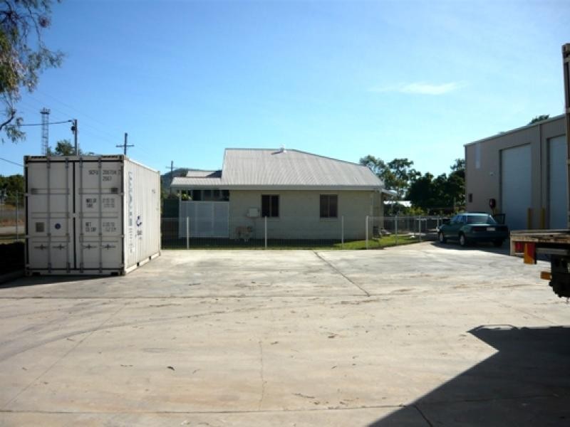 176 Southwood Road, Townsville QLD 4810