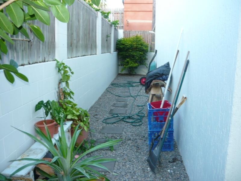 6/181 Mitchell Street, North Ward QLD 4810