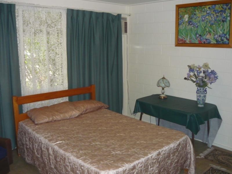 Unit 2/42 Primrose Street, Townsville City QLD 4810