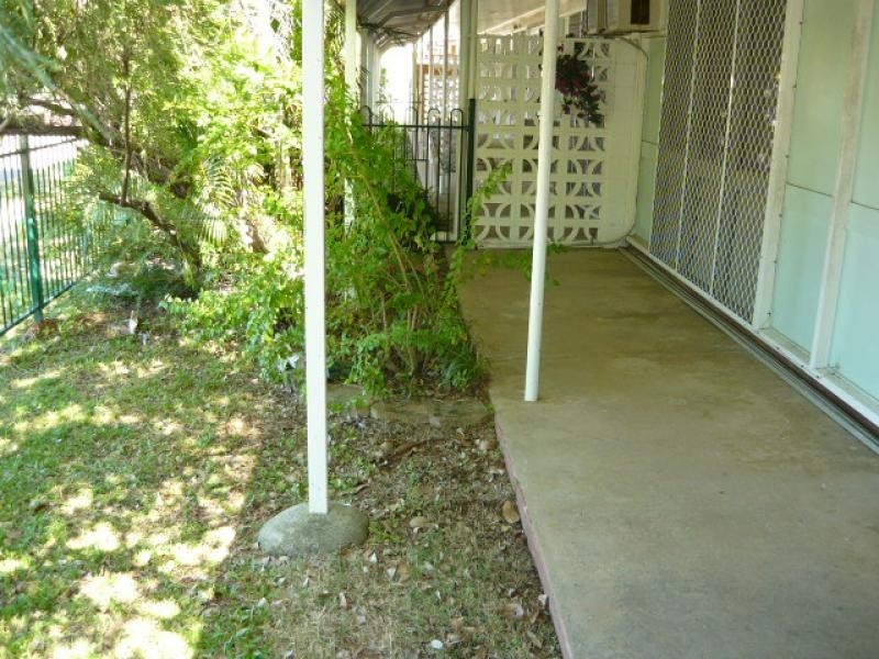 Unit 2/42 Primrose Street, Townsville City QLD 4810