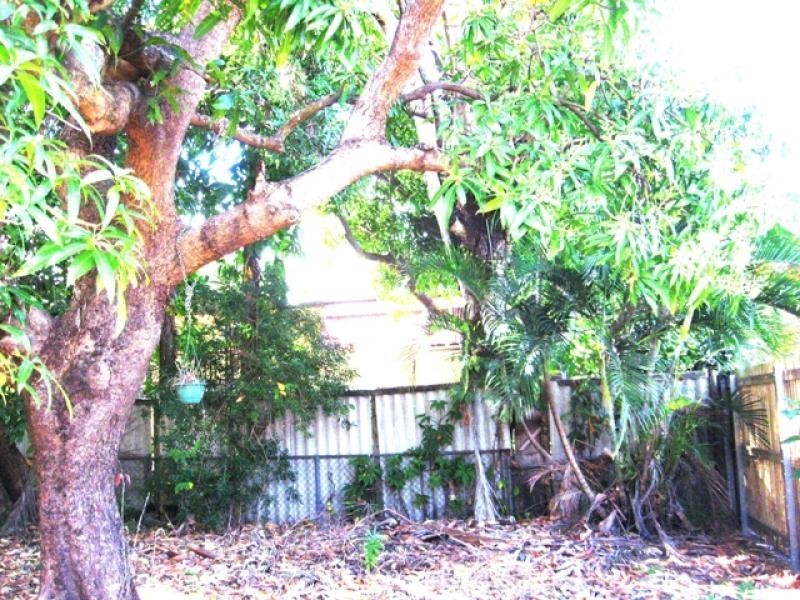 238 Charles Street, Cranbrook QLD 4814