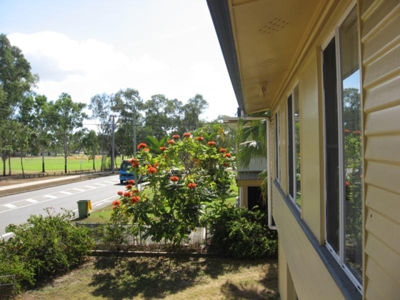 238 Charles Street, Cranbrook QLD 4814
