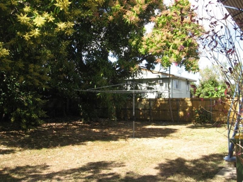 238 Charles Street, Cranbrook QLD 4814