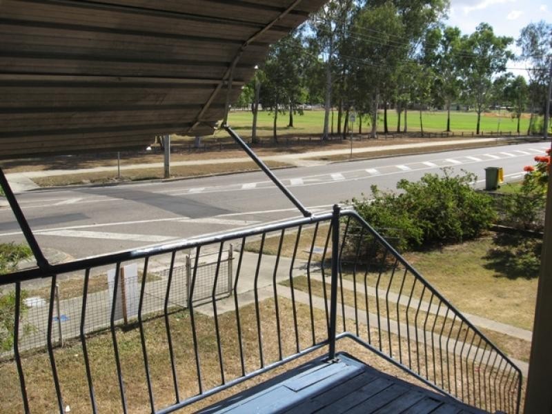 238 Charles Street, Cranbrook QLD 4814