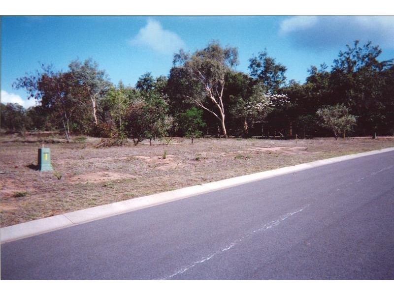 6 Pirie Street, Horseshoe Bay QLD 4819