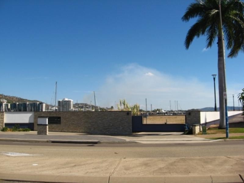 Lot 21 ‘Breakwater Quays’, 21 Sir Leslie Thiess Drive, Townsville City QLD 4810