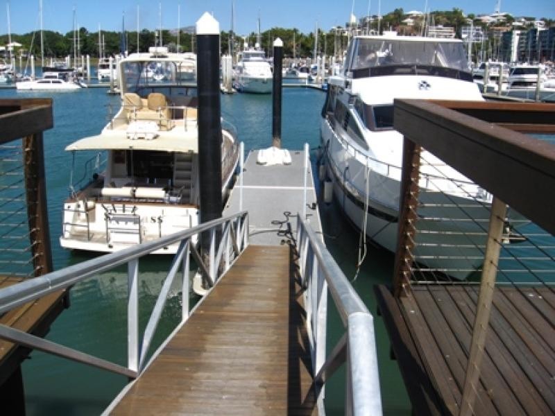 Lot 21 ‘Breakwater Quays’, 21 Sir Leslie Thiess Drive, Townsville City QLD 4810