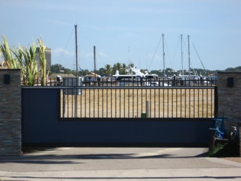 Lot 21 ‘Breakwater Quays’, 21 Sir Leslie Thiess Drive, Townsville City QLD 4810