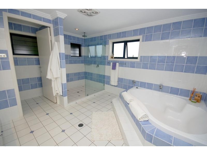 Castle Hill QLD 4810