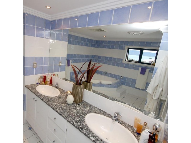 Castle Hill QLD 4810