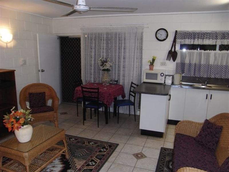 Unit 4/73 Punari St, Currajong QLD 4812