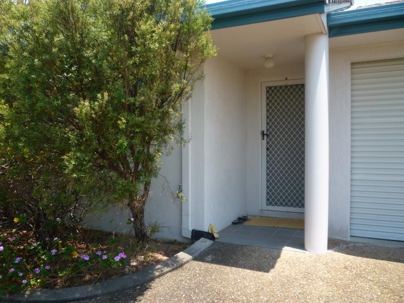 Unit 2/24 Lothair Street, Pimlico QLD 4812