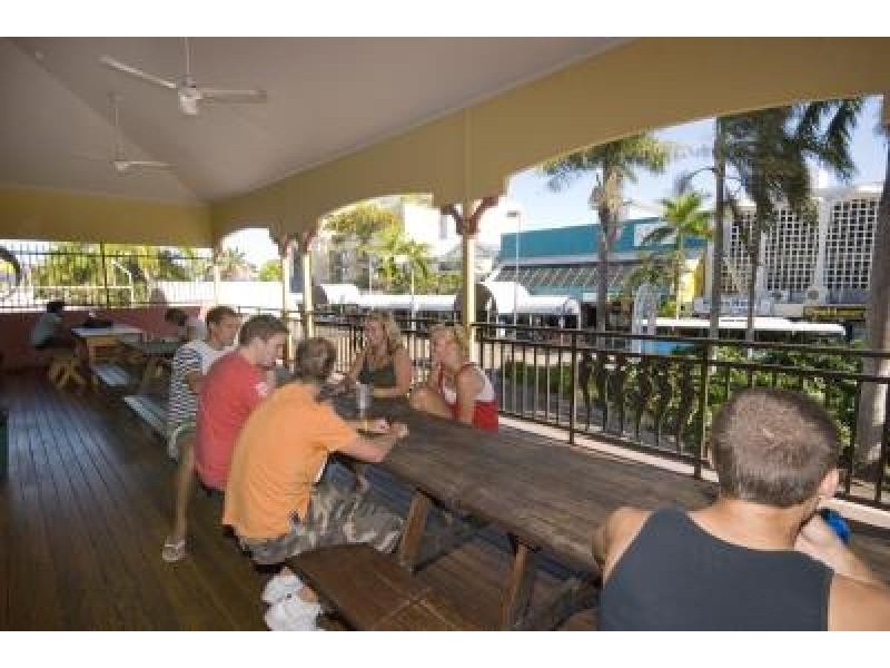 66-88 Lake Street, Cairns QLD 4870