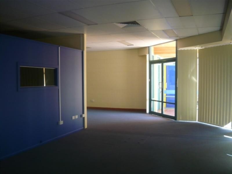 290 Ross River Road, Aitkenvale QLD 4814