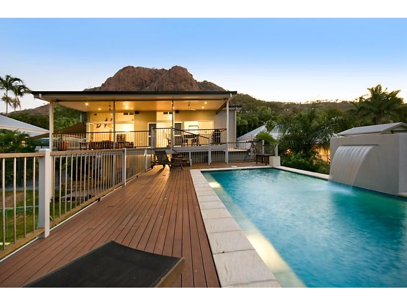 26 Alexandra Street,, North Ward QLD 4810